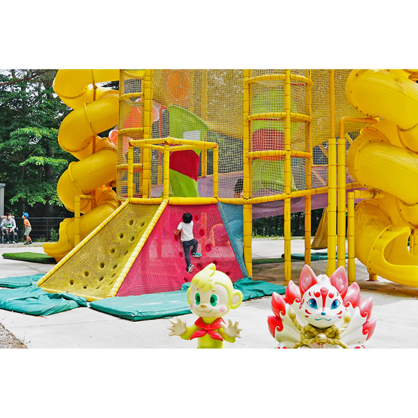 那須の森の天空キャッスル「キツネノボリ」 大人2名様+子供2名様