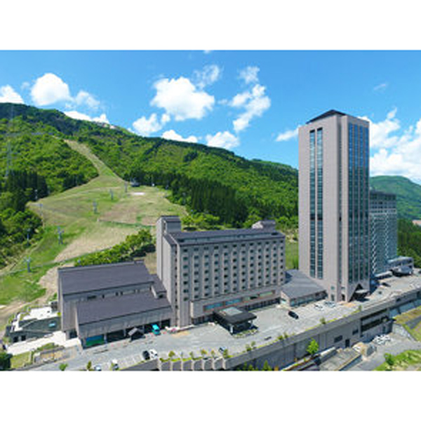 NASPAニューオータニ　１泊２名様　夕朝食付き　ツイン